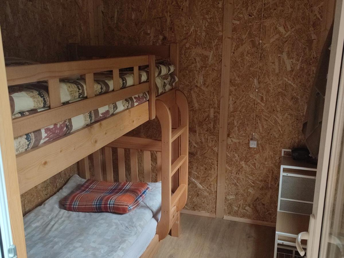 Amo-Isuntke Hotel Juta Buitenkant foto